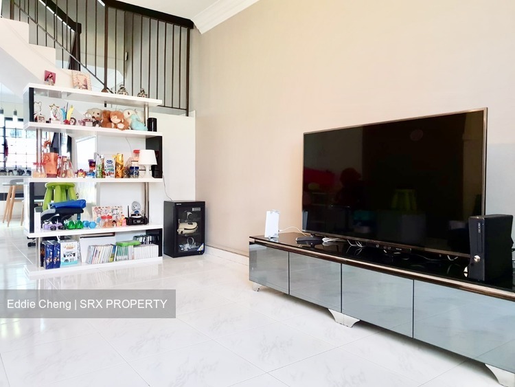 Blk 545 Hougang Avenue 8 (Hougang), HDB Executive #199689202